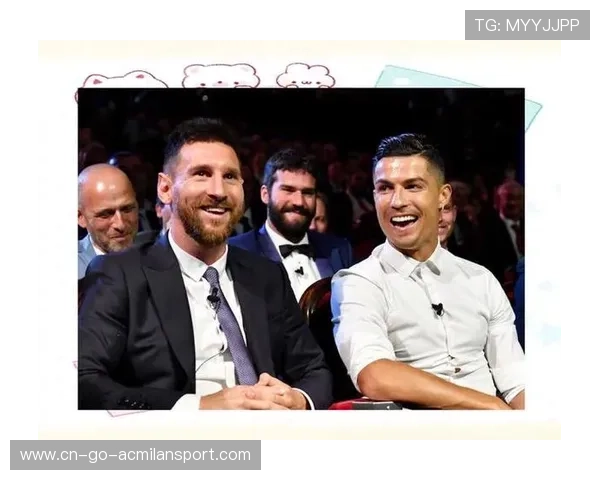 C罗点赞榜被梅西追击:足坛超级巨星的粉丝互动新风潮 C罗点赞榜被梅西追击:足坛超级巨星的粉丝互动新风潮