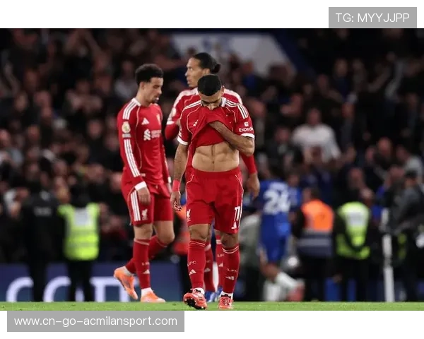 顶级飞翼锁定!红魔边路补强箭在弦上 顶级飞翼锁定!红魔边路补强箭在弦上