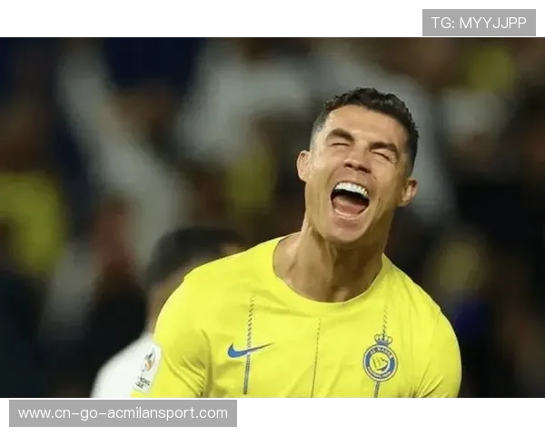 C罗退役倒计时！球迷泪送GOAT最后旅程