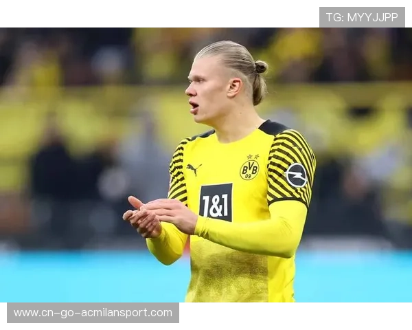 哈兰德震撼转会豪门争相出手更衣，足坛狂潮再掀波澜