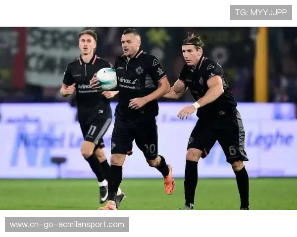 38岁的克雷莫内塞前锋瓦尔迪攻破尤文图斯的大门！，克瓦迪尔人