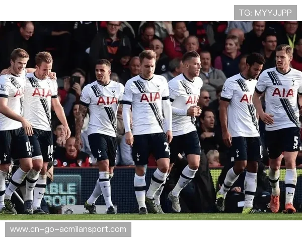 托特纳姆热刺直塞与插上形成威胁